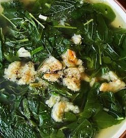 Canh rau dền xanh nấu tôm